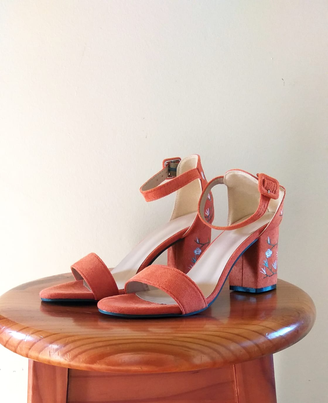 Amazon.com: Women's Round Toe Block 9.5CM Chunky Heels Open Toe Ankle Strap  Dress Pump Shoes Party Wedding Strappy Buckle High Heel,Pink,8 : ביגוד,  נעליים ותכשיטים